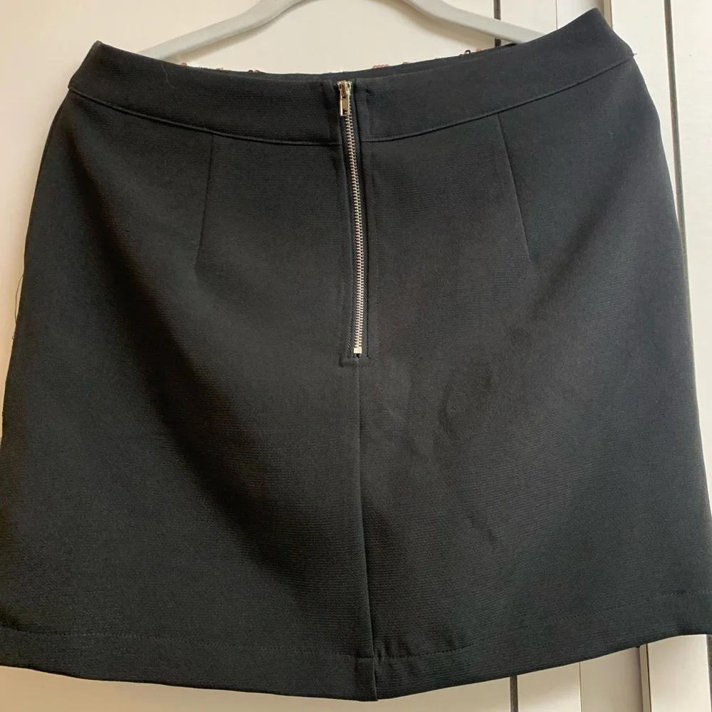 AFTER MARKET Sequins Embellished A-line Mini Skirt Stretch With Pockets NWOT L
